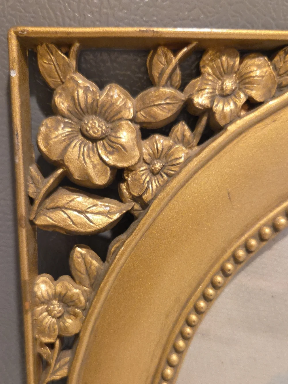 Ornate Gold Floral Oval Picture Frame by